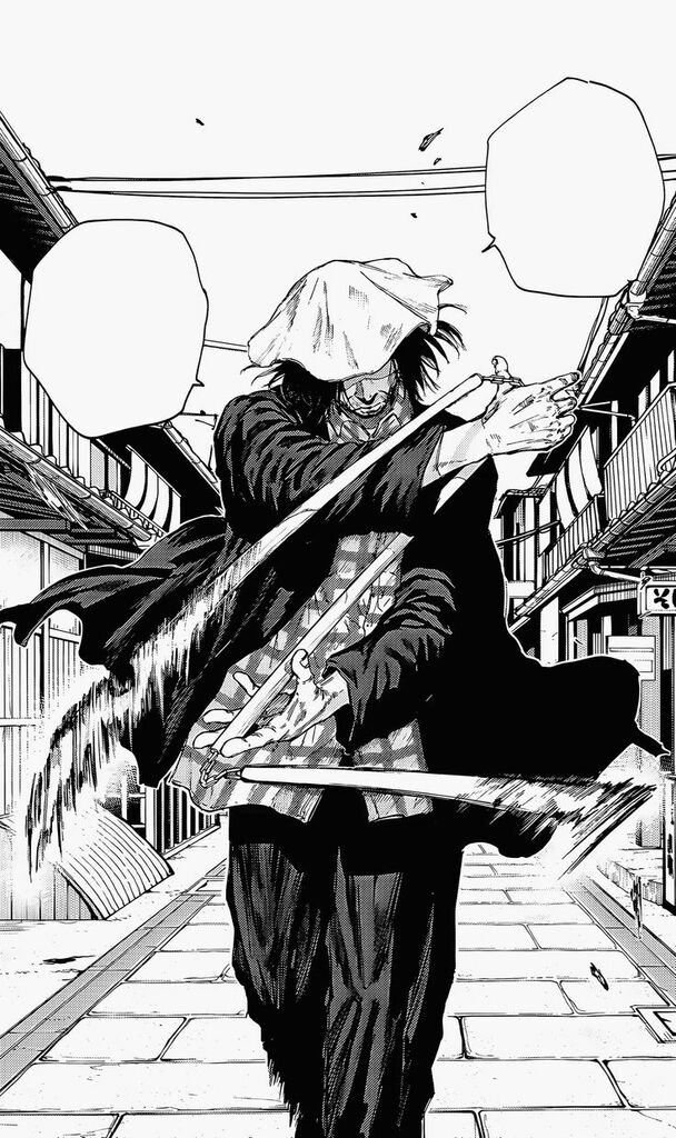 Satoru Yotsumura in Kampfposition mit seinem dreischneidigen Stab Satoru Yotsumura in Kampfposition mit seinem dreischneidigen Stab